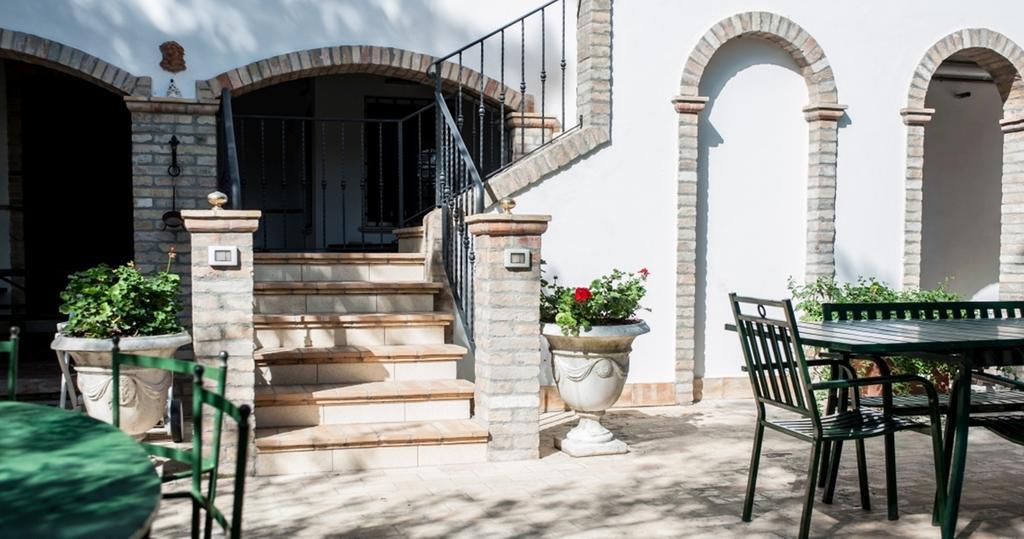 Villa Anna Savini Casa Vacanze Атри Экстерьер фото